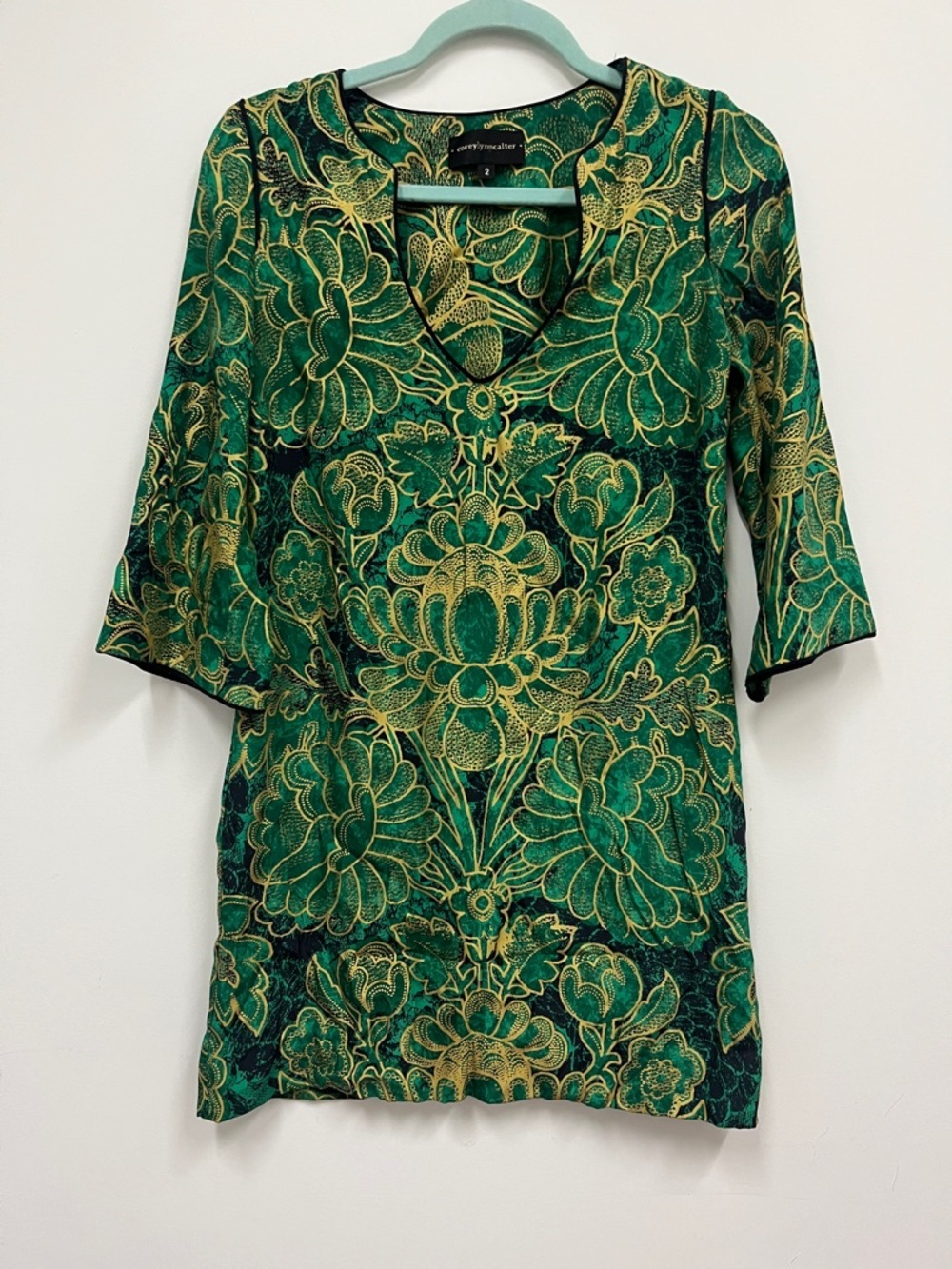 Anthropologie Corey Lynn Calter Green and Gold Floral V-Neck mini dress size 2